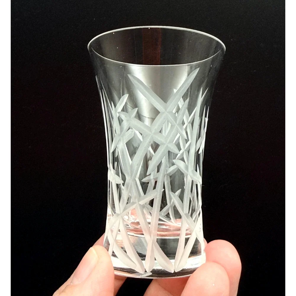 Set 4 Vintage Cristal De France Shot Glasses Lead Crystal Etched Criss Cross Cut